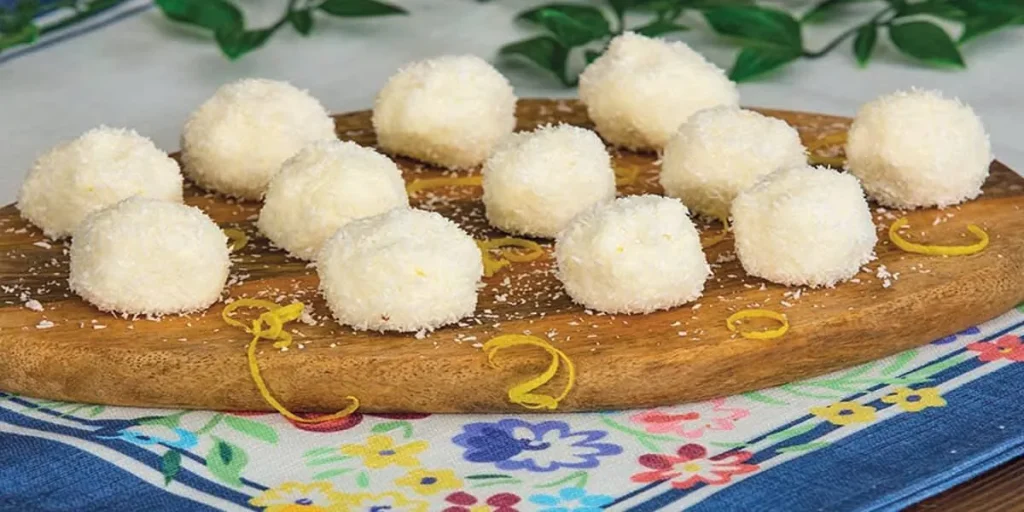 Limonlu cheesecake topları, Hindistan cevizi kaplı pratik tatlı